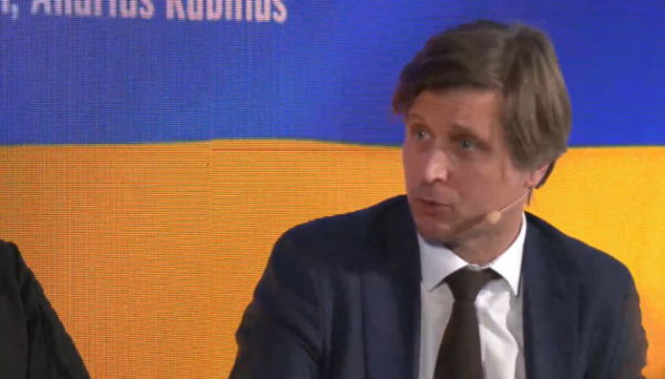 Багато німців вірять, що у разі небезпеки США прийдуть їм на допомогу - президент Кільського інституту