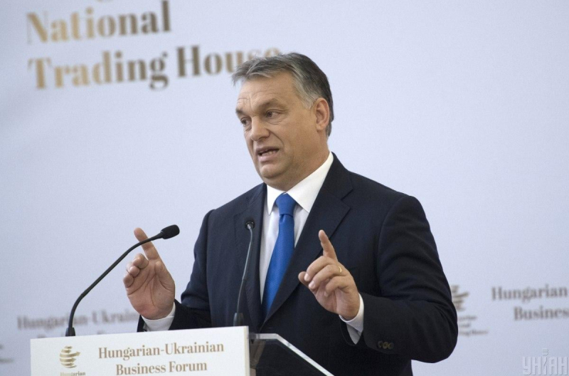 Орбан забився в істериці через слова Зеленського на форумі в Давосі