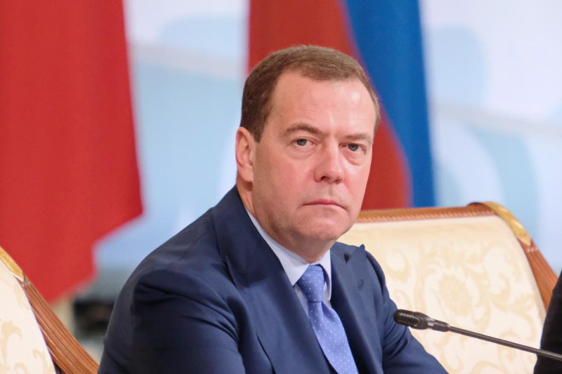 Путін посилює партію війни: Медведєв зібрався в Держдуму, - ЗМІ