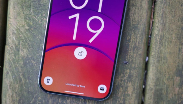Google розробляє аналог Face ID від Apple для нових смартфонів - ЗМІ