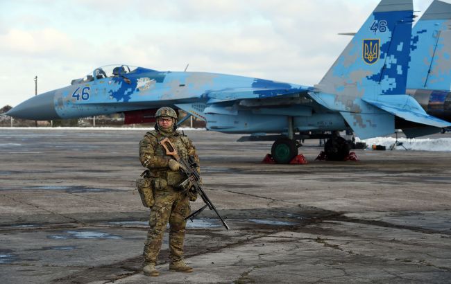 Коррупция на аэродромах: суд арестовал топ-чиновника Воздушных сил