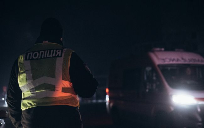 В центре Львова прогремели взрывы: погиб человек и пострадали правоохранители