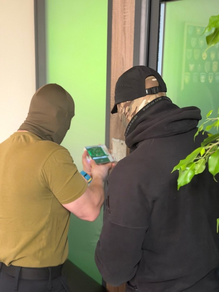 Спецслужбы РФ пытались похитить технологии оборонной компании TechEx: к чему готовиться оружейникам