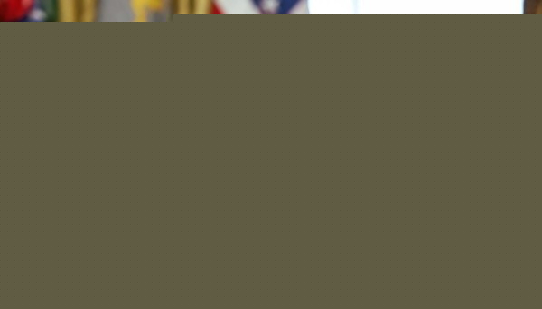 Трамп каже, що Іран благає про угоду