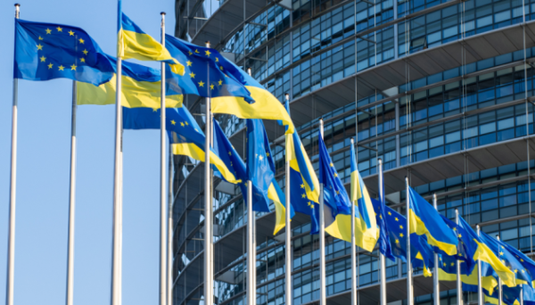 Єврокомісія очікує роз'яснень від Угорщини щодо можливих витоків інформації до РФ