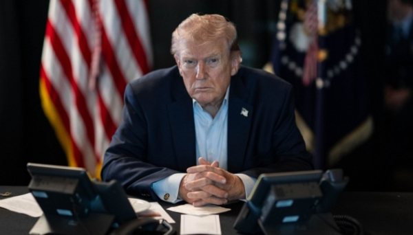 Трамп обмірковує два сценарії дій стосовно Ірану, щоб не допустити заморозки війни - Axios