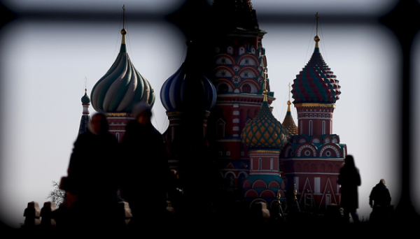 Кремль скасував акредитацію західних ЗМІ на парад 9 травня - Spiegel