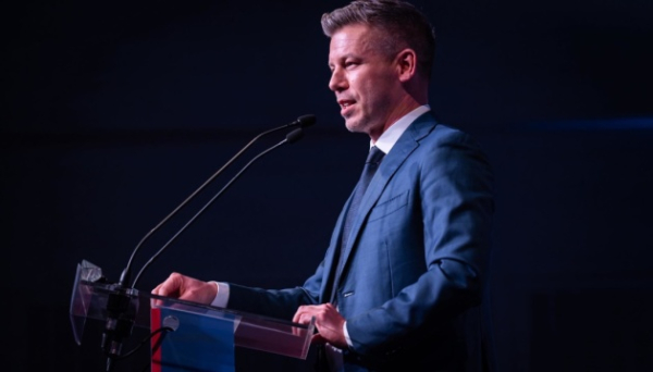 Мадяр хоче розширити Вишеградську групу