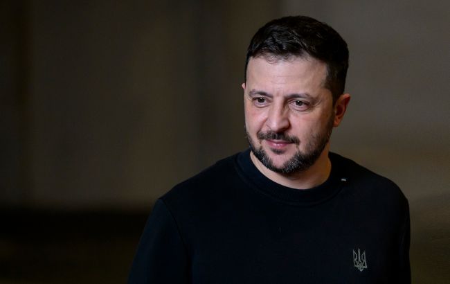 "Не рекомендуем быть в Москве": Зеленский сделал предупреждение перед 9 мая