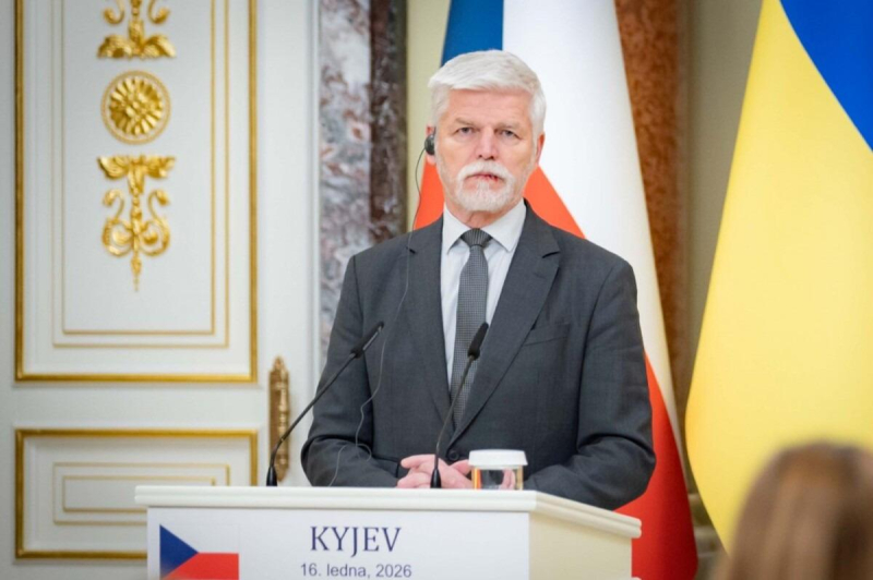 "Поганий мир" для України загрожує Європі наслідками на десятиліття, - президент Чехії