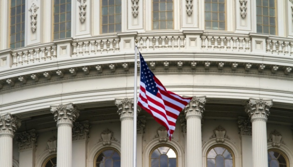 Сенат США підтримав винесення на розгляд резолюції про обмеження воєнних повноважень Трампа щодо Ірану