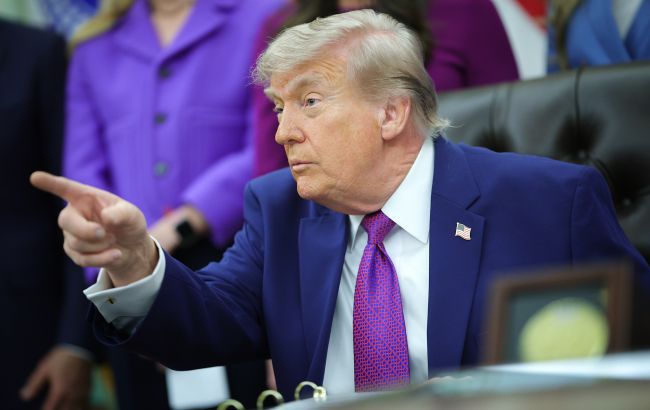 Трамп продлил режим чрезвычайного положения в отношении Беларуси еще на год