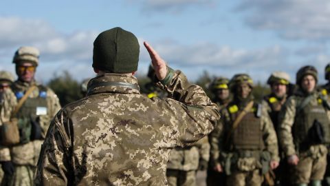 Грозит ли мобилизация тем, у кого закончился контракт: ответ Минобороны