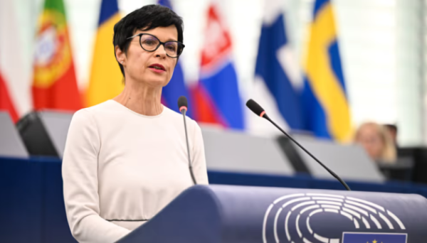 Кос сподівається на відкриття всіх кластерів у перемовинах з Україною в липні