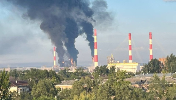 Куйбишевський НПЗ призупинив переробку нафти після атаки дронів - Reuters