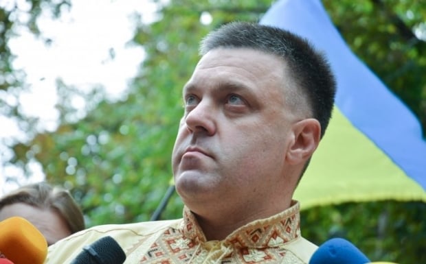 На фронті поранено лідера ВО "Свобода" Тягнибока