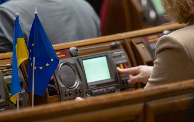 Налоговая будет знать о продажах на OLX: Рада приняла закон