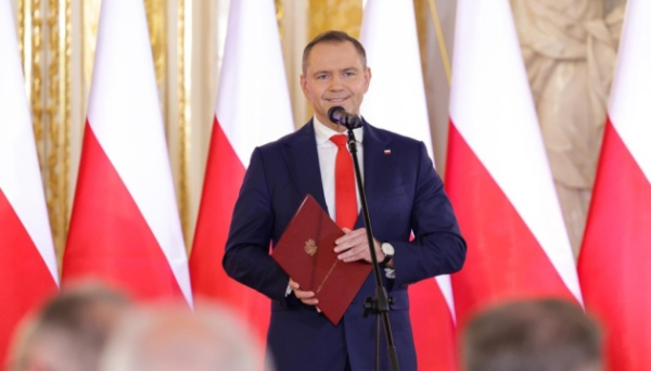 Половина поляків негативно оцінює президентство Навроцького