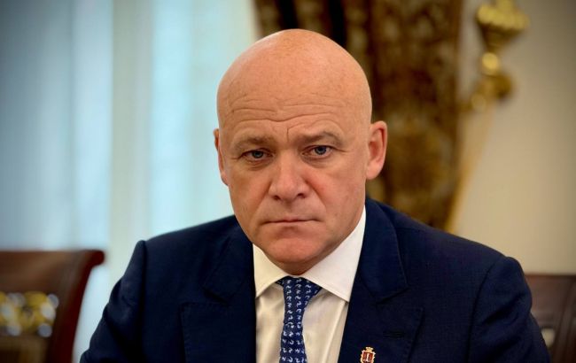 Труханов снова высказался о паспорте РФ: "Я уже думал, что поставлена жирная точка"