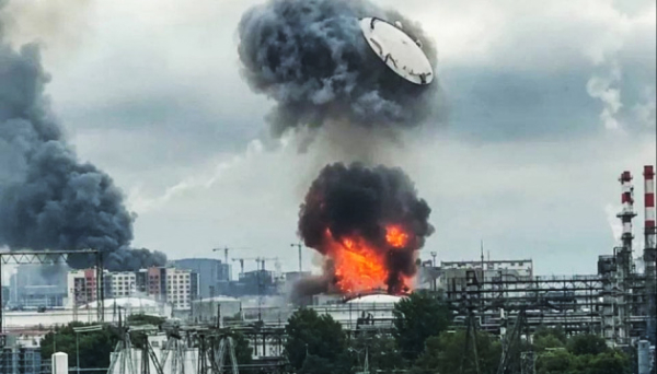 У МЗС Естонії опублікували «фото дня» палаючого Московського НПЗ