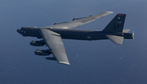У США розбився стратегічний бомбардувальник B-52, восьмеро загиблих