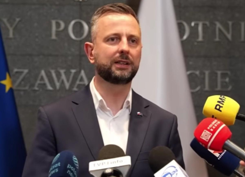 З Бандерою до Європейського Союзу Україна не увійде, - міністр оборони Польщі