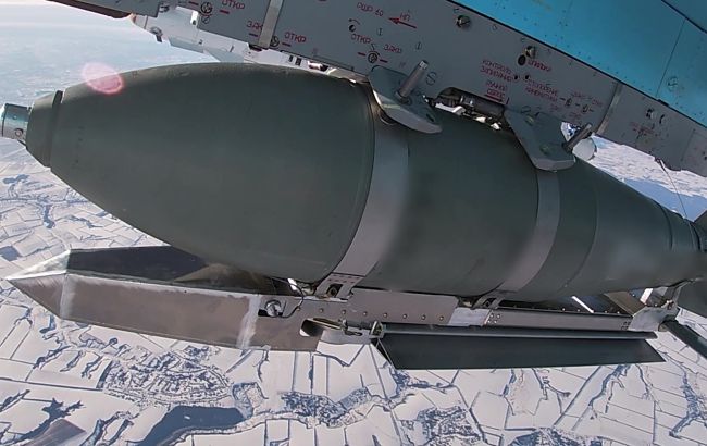 Авиация РФ бомбила Изюм, среди пострадавших трое детей