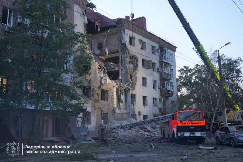 Число пострадавших в Запорожье после удара КАБами резко возросло: среди них дети