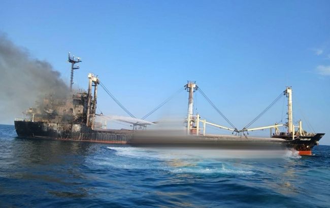 Число жертв атаки на гражданское судно в порту Одессы возросло до 10