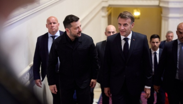 Макрон: Багатонаціональні сили для України готові до дій і проведуть навчання у сусідніх з нею державах
