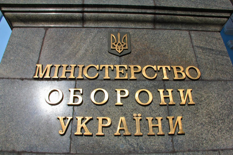 "Оборону має очолити не менеджер, а спецпризначенець": Віктор Таран пояснив, чого очікувати від нового керівництва Міноборони