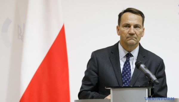 Польща перевіряє інформацію Білорусі про можливий теракт - Сікорський