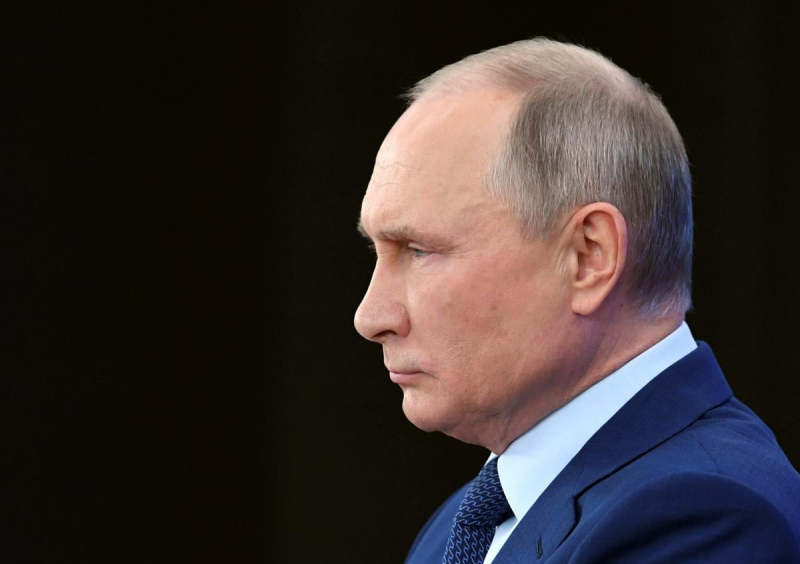 Путіну байдуже, що Росія палає, йому потрібна тільки Україна, - The Atlantic