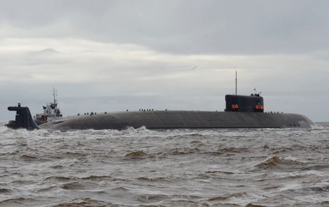 Россия прячет подлодки в Черном море под "мангалами", - Минобороны Британии