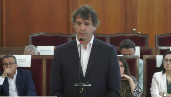 Суд в Іспанії визнав брата прем'єра Санчеса винним у зловживанні посадою