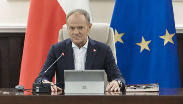 Туск закликав опонентів не перетворювати військову допомогу Україні на предмет політичної боротьби