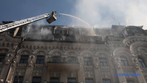 Удар по Києву: гостями пошкодженого готелю були співробітники Європарламенту
