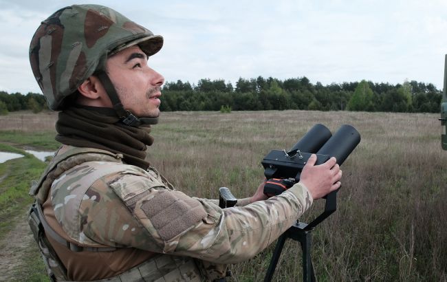 Украинская ПВО снова сбивает баллистику: сколько ракет перехватили этой ночью