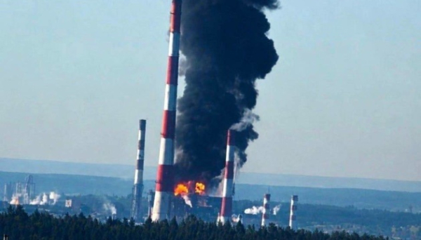 Українські дрони з початку року уразили НПЗ у Росії майже 200 разів - FT