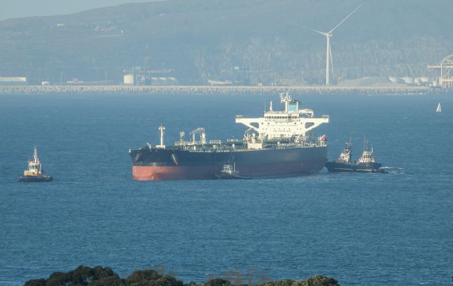 В Азовском море дроны поразили очередной танкер РФ