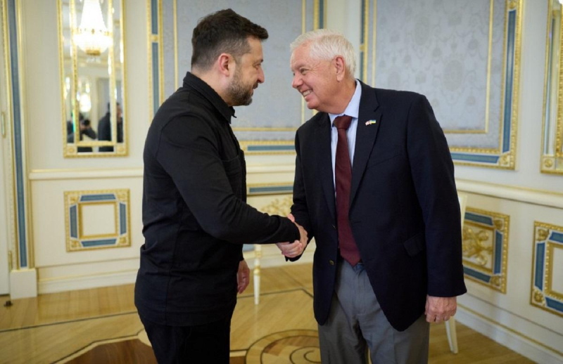 Зеленський прокоментував смерть сенатора Грема