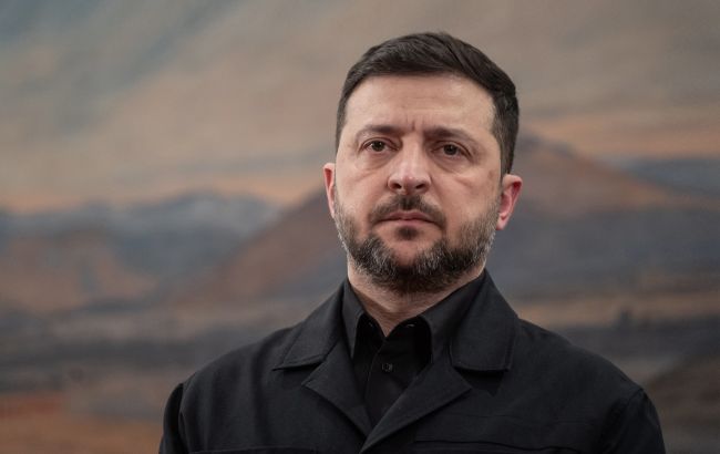 Поставки ракет для ПВО сократились втрое, хотя у партнеров они есть, - Зеленский