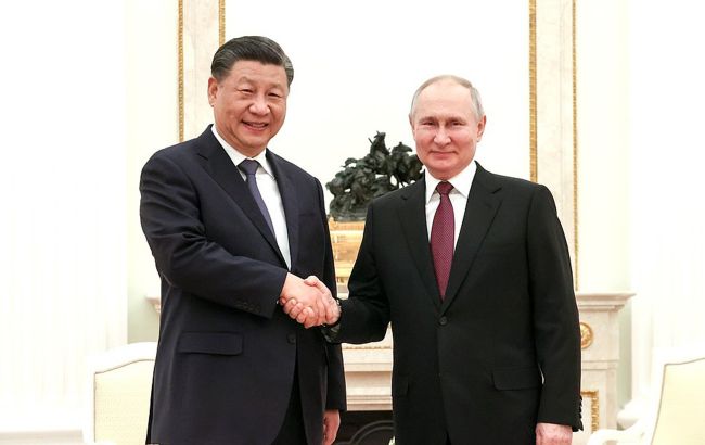 Подарок от Путина. Китай сэкономил 27 млрд долларов на российской нефти