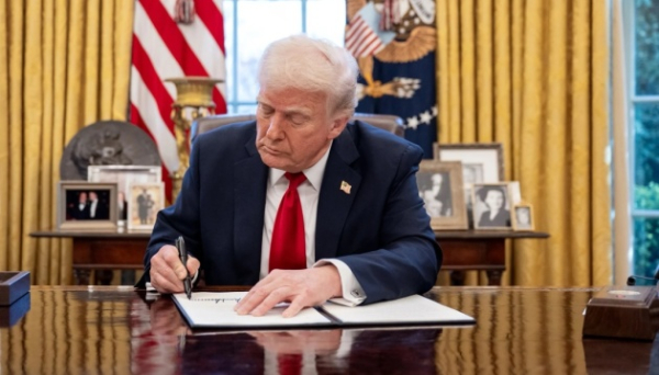Трамп підписав закон про фінансування, що дозволить уникнути шатдауну до грудня