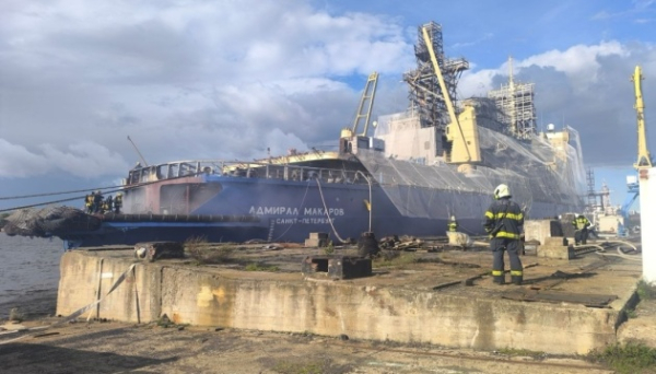 У Санкт-Петербурзі сталася пожежа на криголамі &laquo;Адмирал Макаров&raquo;