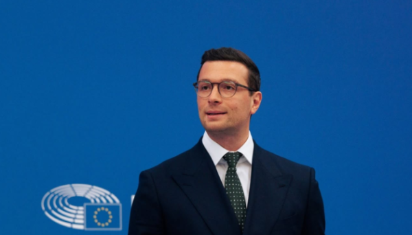 Ультраправі Франції обіцяють виконувати зобов&rsquo;язання щодо України, але проти нового кредиту без гарантій