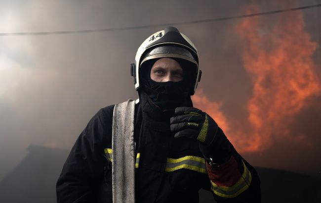 В Борисполе дрон попал прямо в крышу жилой многоэтажки
